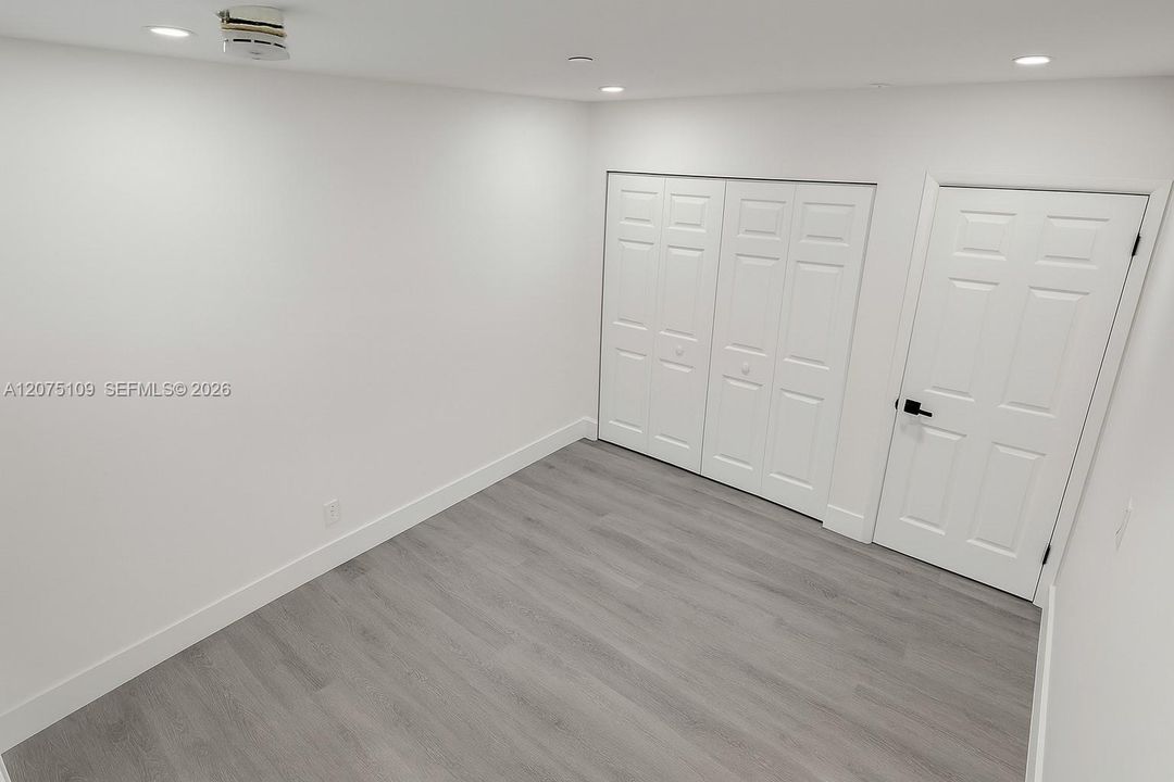For Rent: $1,745 (2 beds, 1 baths, 750 Square Feet)