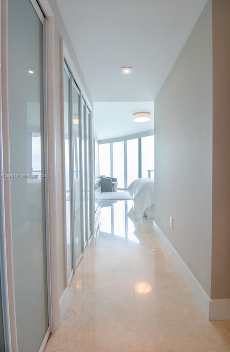 For Rent: $12,000 (3 beds, 3 baths, 1927 Square Feet)