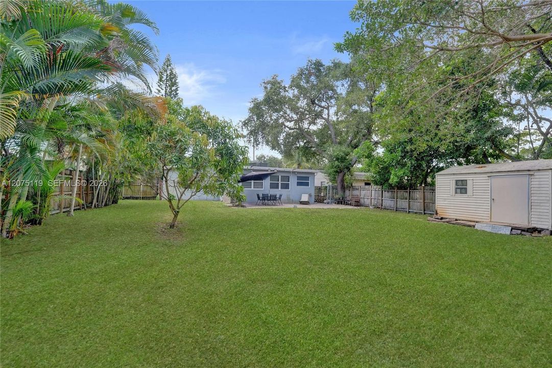 For Sale: $564,000 (4 beds, 2 baths, 1151 Square Feet)