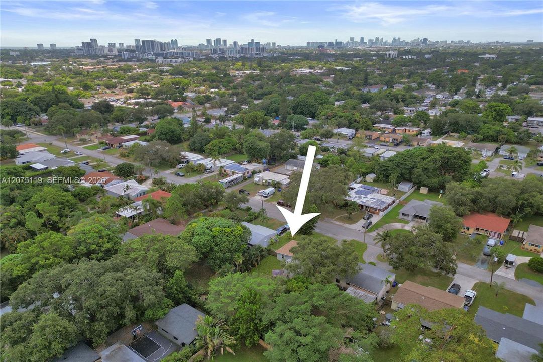 For Sale: $564,000 (4 beds, 2 baths, 1151 Square Feet)