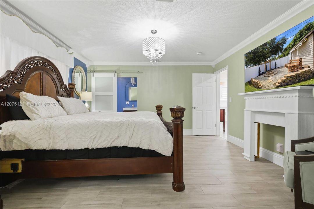 For Sale: $685,000 (4 beds, 2 baths, 2089 Square Feet)