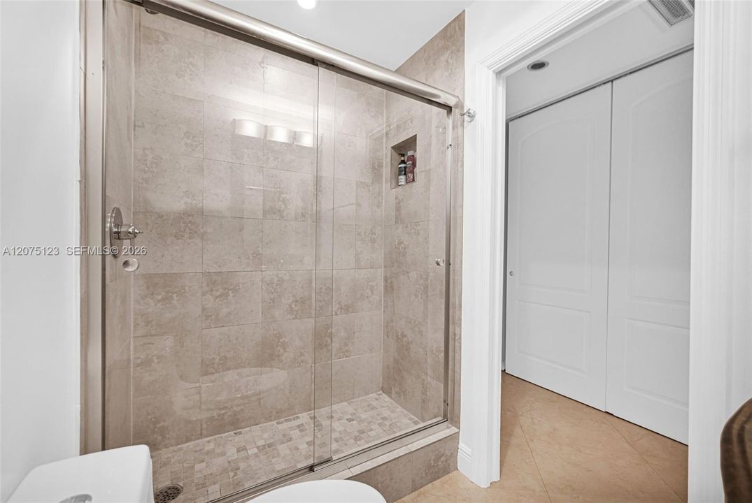 For Sale: $199,500 (0 beds, 1 baths, 340 Square Feet)