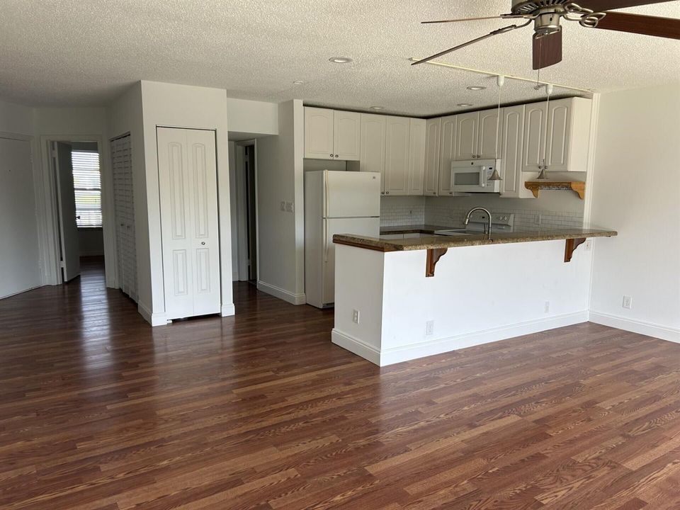 Kitchen/Family