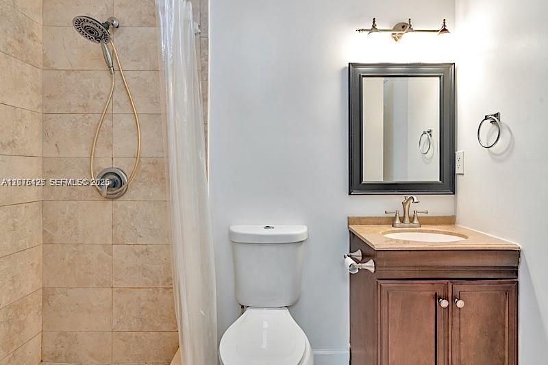 For Rent: $1,750 (1 beds, 1 baths, 528 Square Feet)