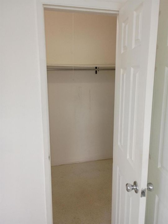 Closet 1