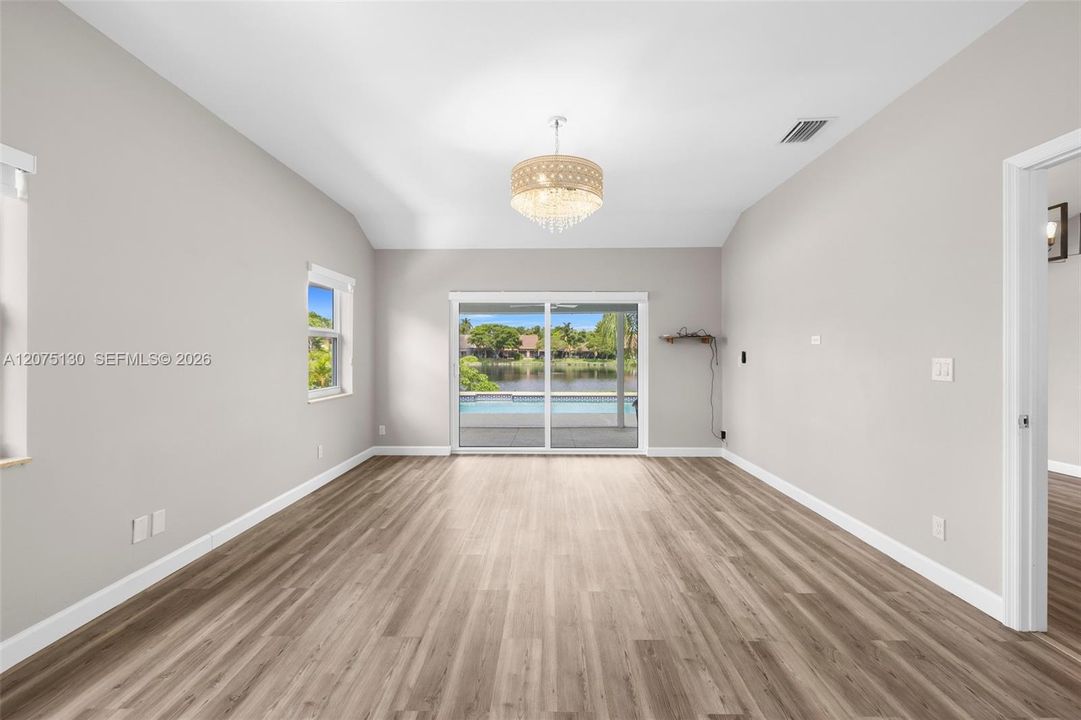 For Rent: $5,500 (5 beds, 3 baths, 2197 Square Feet)