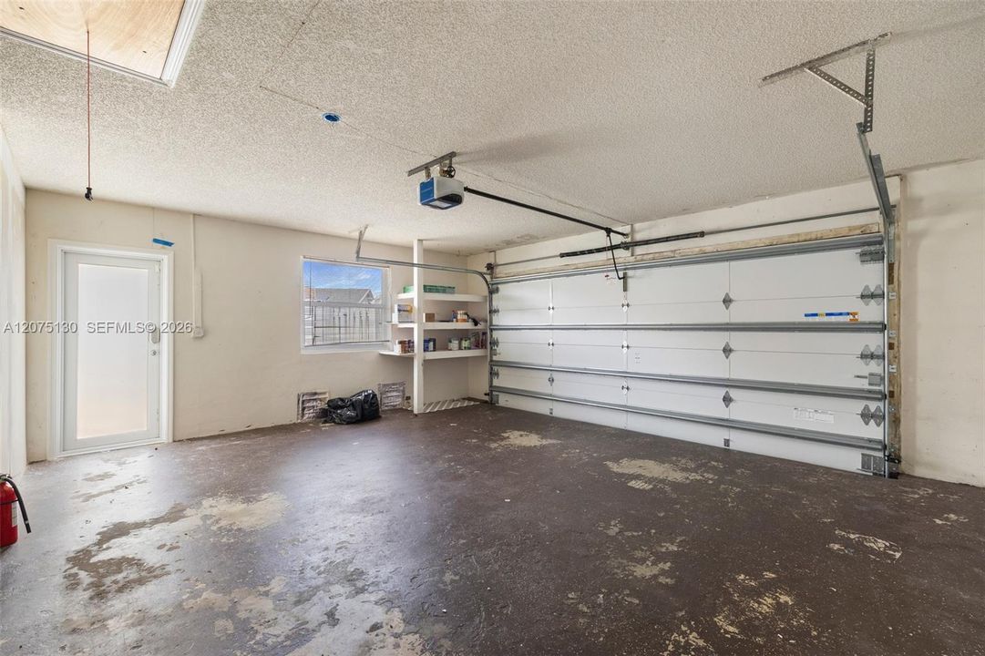 For Rent: $5,500 (5 beds, 3 baths, 2197 Square Feet)