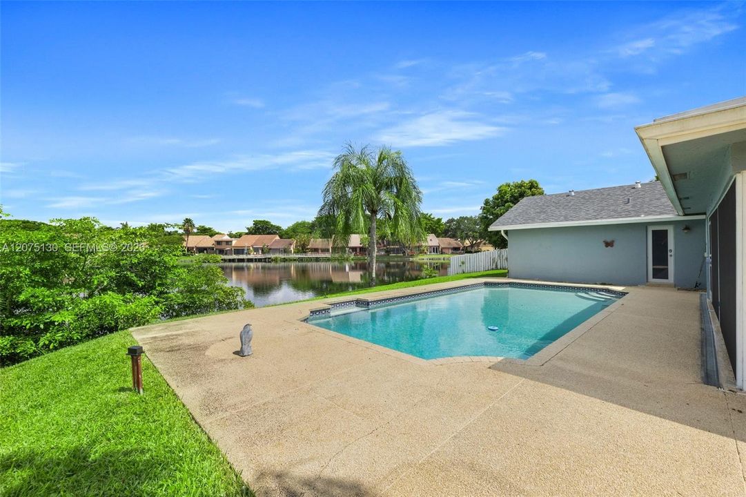 For Rent: $5,500 (5 beds, 3 baths, 2197 Square Feet)