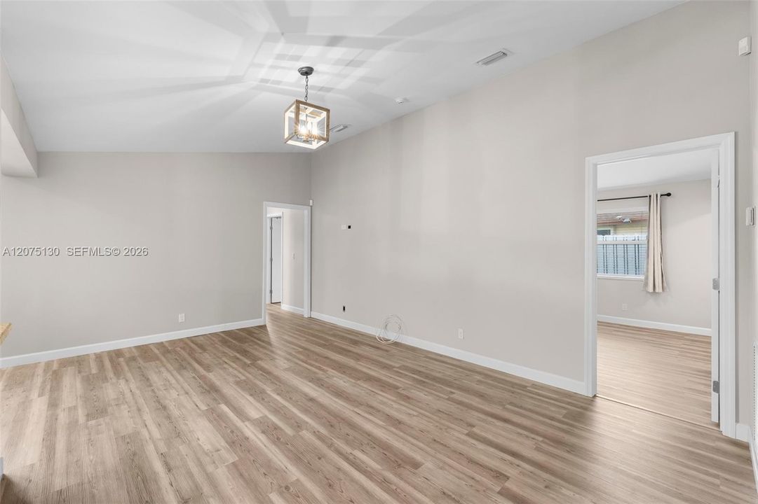 For Rent: $5,500 (5 beds, 3 baths, 2197 Square Feet)