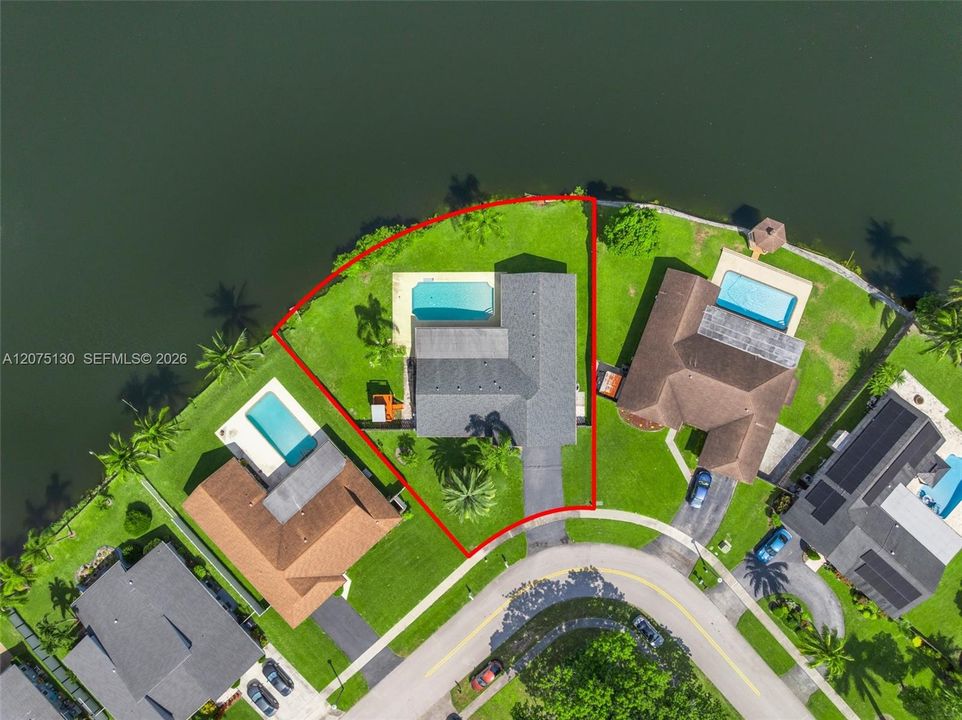 For Rent: $5,500 (5 beds, 3 baths, 2197 Square Feet)