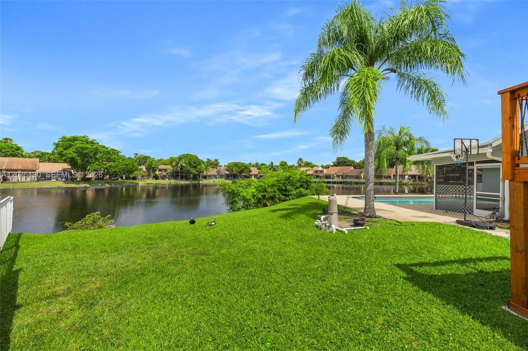 For Rent: $5,500 (5 beds, 3 baths, 2197 Square Feet)