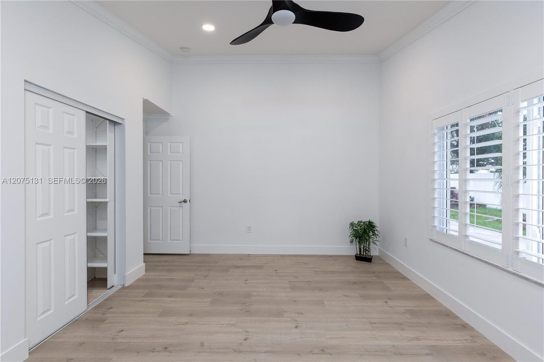 For Rent: $4,300 (3 beds, 2 baths, 1682 Square Feet)