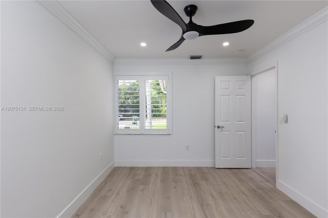 For Rent: $4,300 (3 beds, 2 baths, 1682 Square Feet)