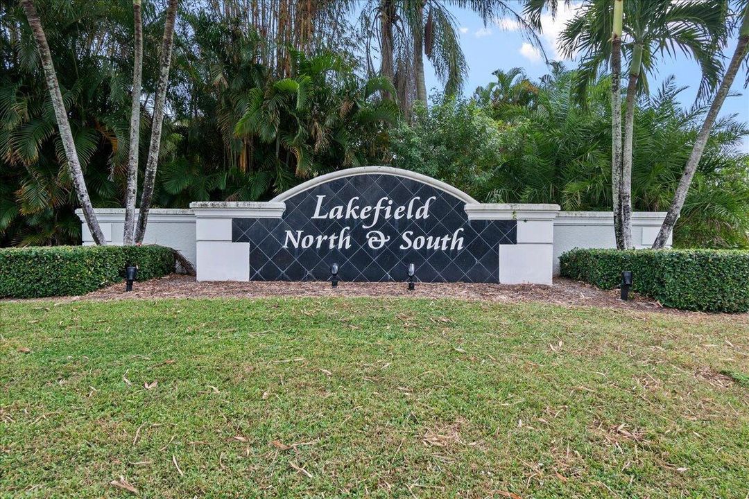 Lakefield Entrance