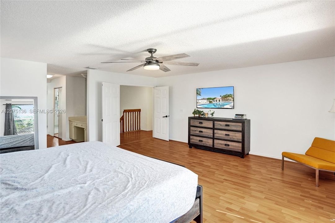 For Sale: $675,000 (4 beds, 2 baths, 2639 Square Feet)