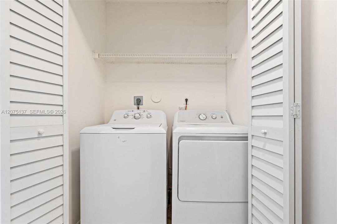 For Rent: $3,250 (3 beds, 2 baths, 1666 Square Feet)