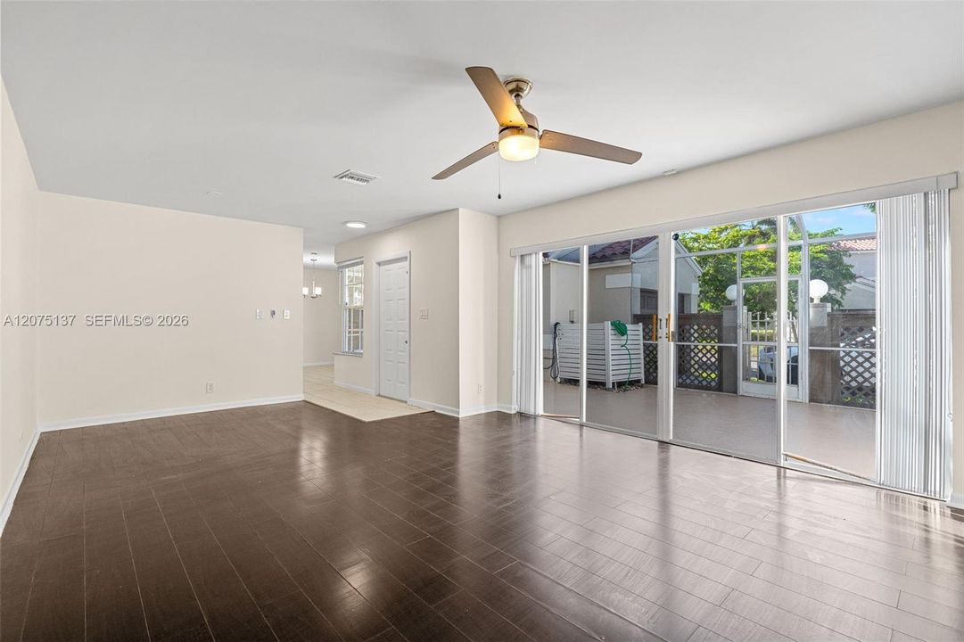 For Rent: $3,250 (3 beds, 2 baths, 1666 Square Feet)