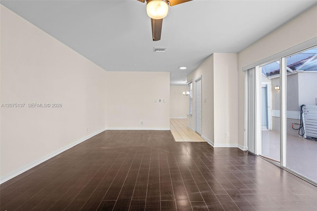 For Rent: $3,250 (3 beds, 2 baths, 1666 Square Feet)