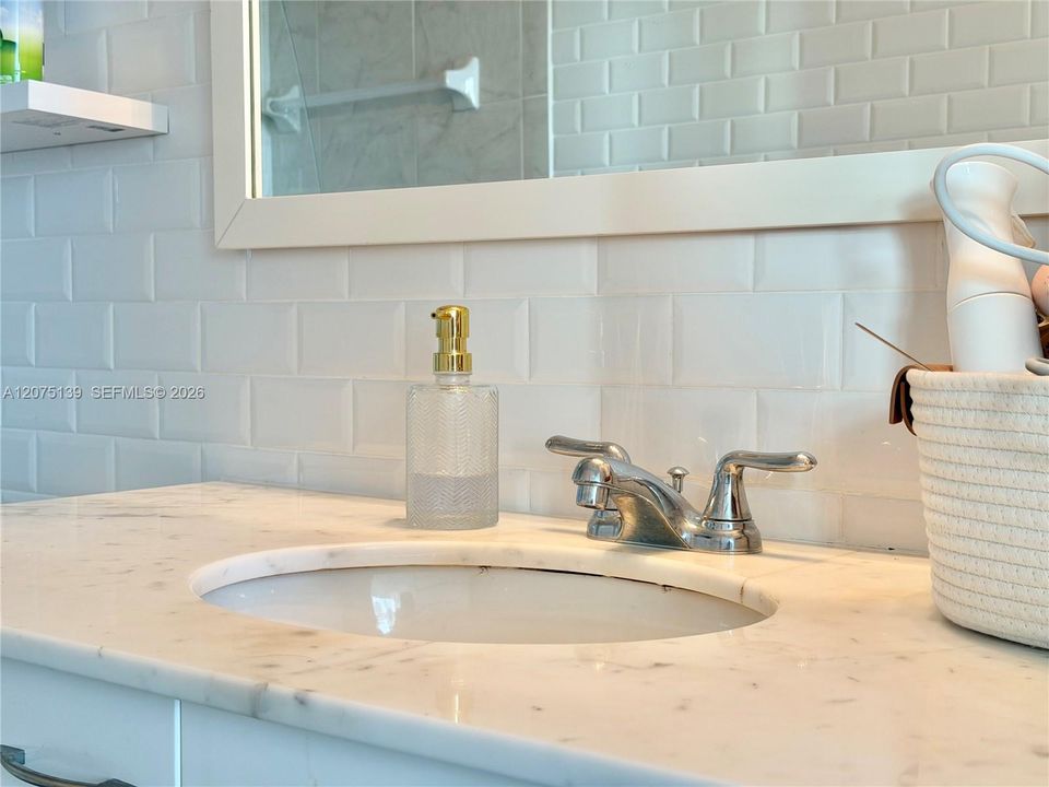 For Rent: $4,500 (3 beds, 2 baths, 1041 Square Feet)