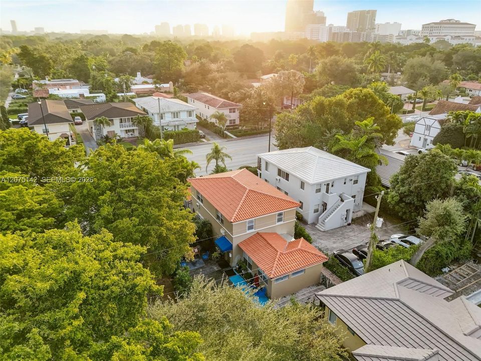 For Rent: $3,995 (3 beds, 2 baths, 1200 Square Feet)