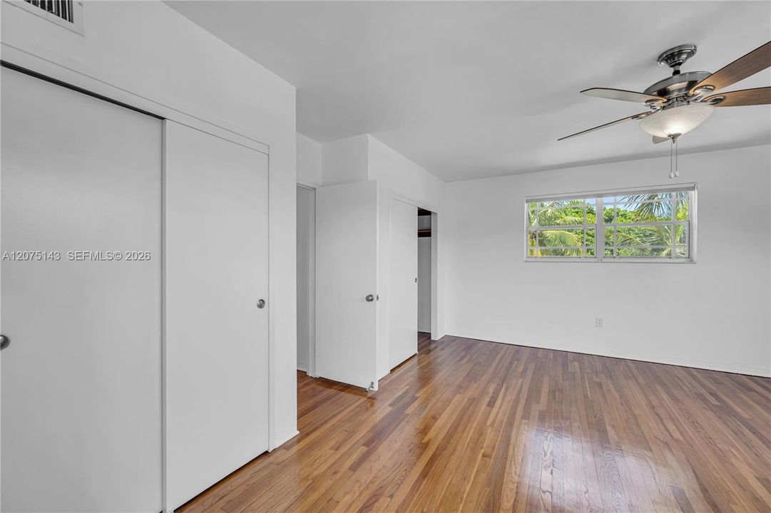 For Rent: $3,050 (2 beds, 2 baths, 980 Square Feet)