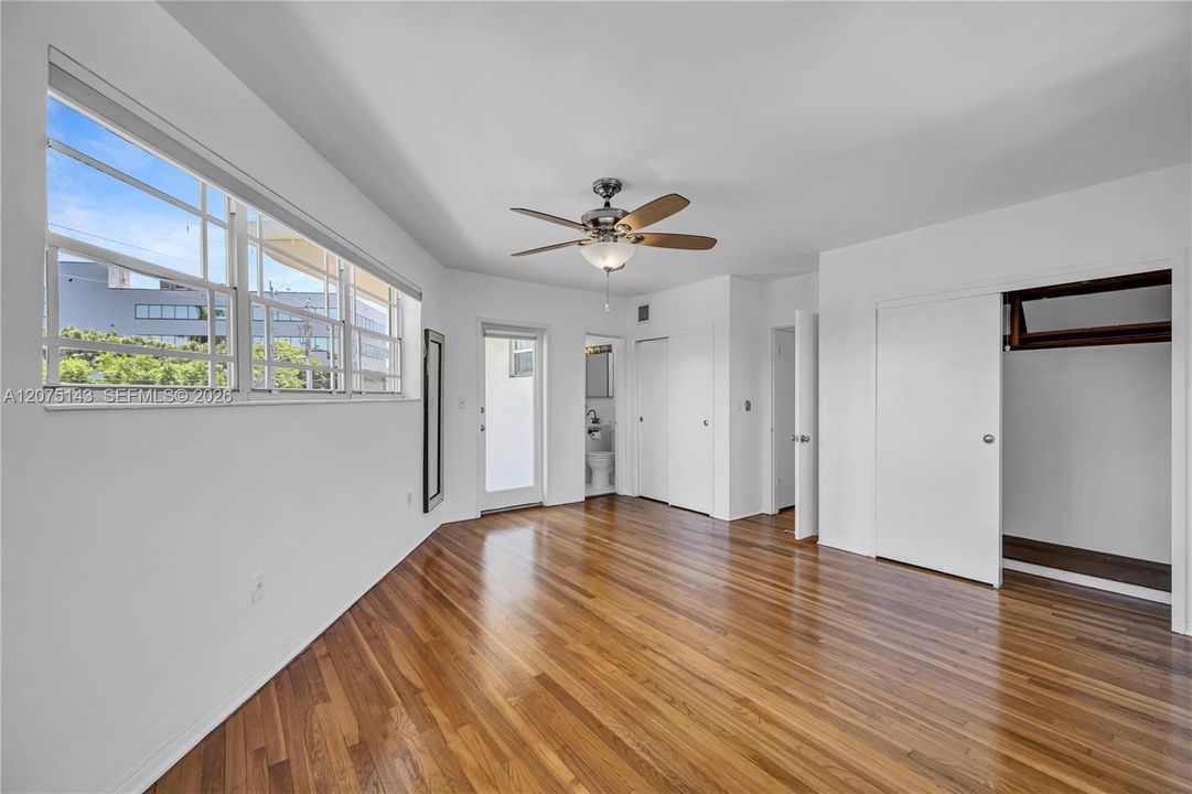 For Rent: $3,050 (2 beds, 2 baths, 980 Square Feet)