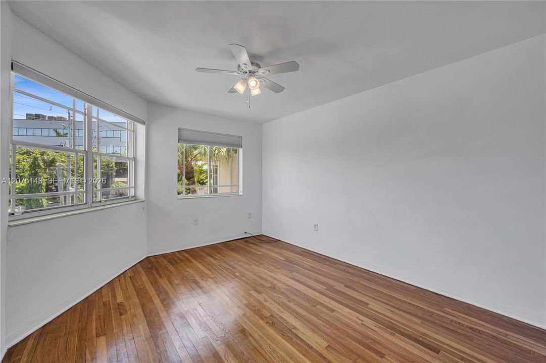 For Rent: $3,050 (2 beds, 2 baths, 980 Square Feet)