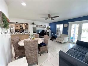 For Rent: $3,400 (3 beds, 1 baths, 1806 Square Feet)