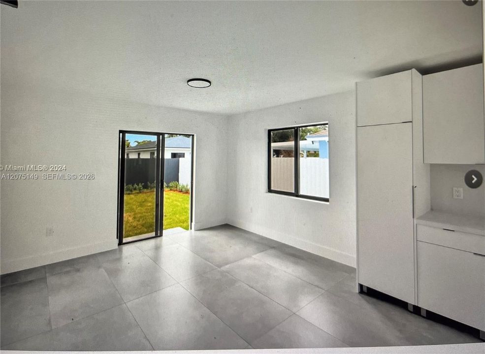For Sale: $564,900 (3 beds, 2 baths, 1208 Square Feet)