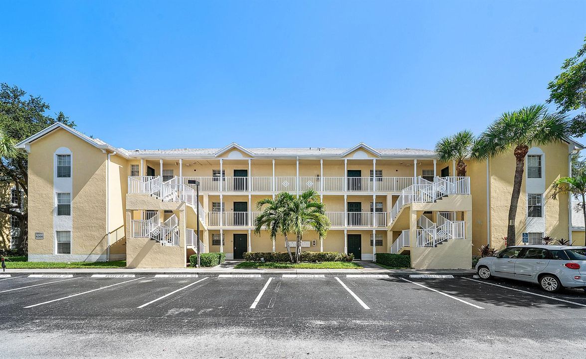 01 - 6300 La Costa Dr H - MLS