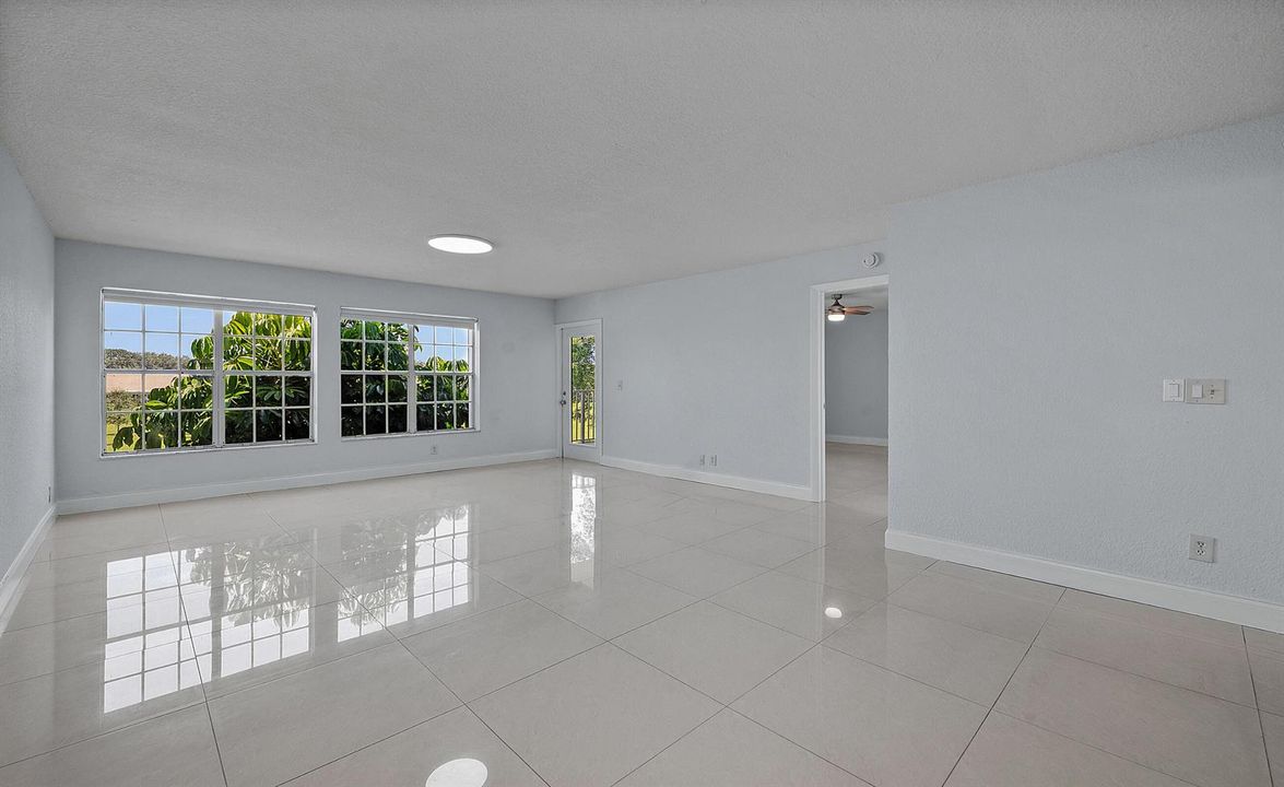 07 - 6300 La Costa Dr H - MLS