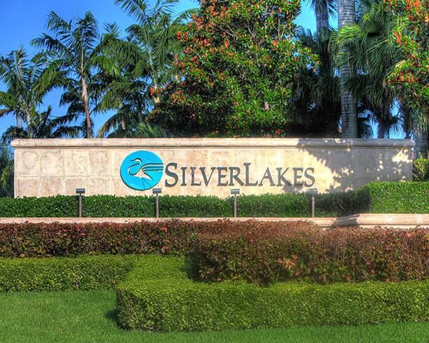 29. silver_lakes_collection entrance wal