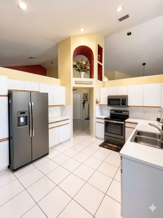 9. Kitchen 1_3
