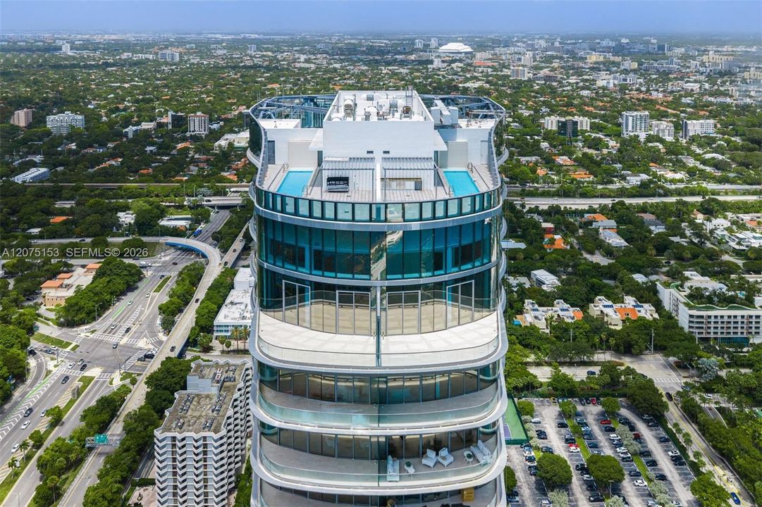 UNA Residences Brickell. One or more photos have been virtually staged.