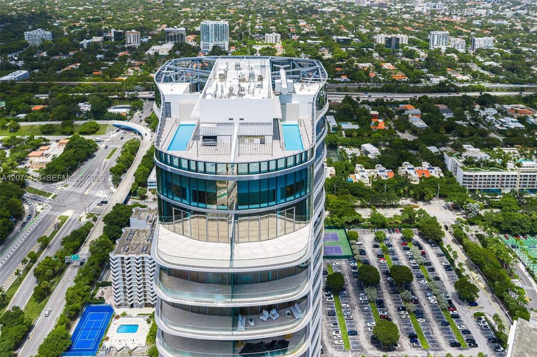 UNA Residences Brickell. One or more photos have been virtually staged.