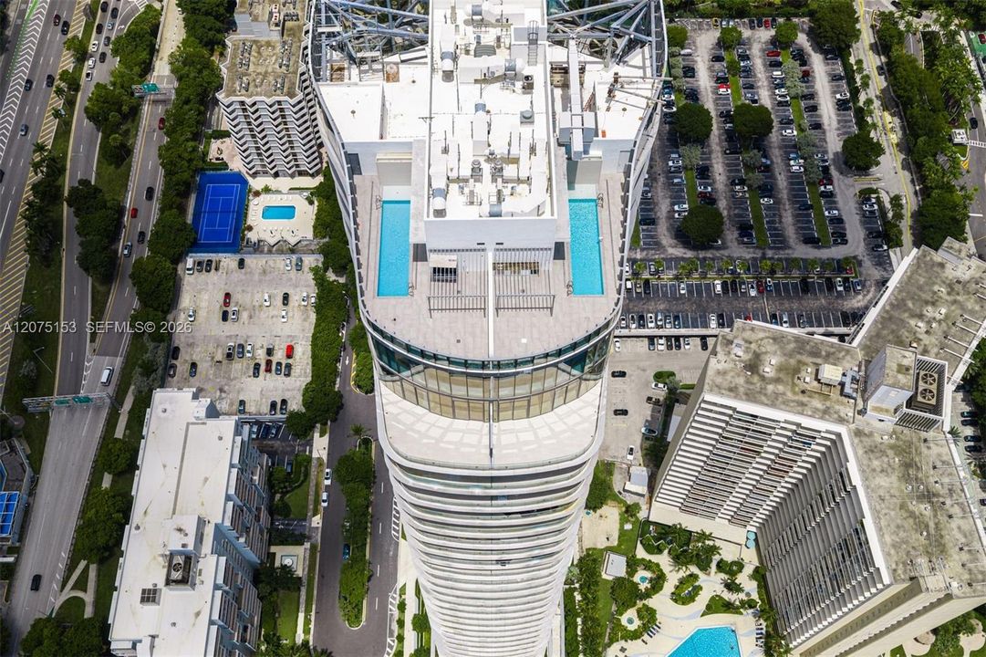 UNA Residences Brickell. One or more photos have been virtually staged.