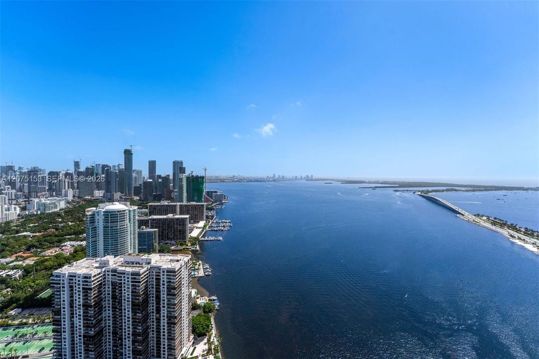 UNA Residences Brickell. One or more photos have been virtually staged.