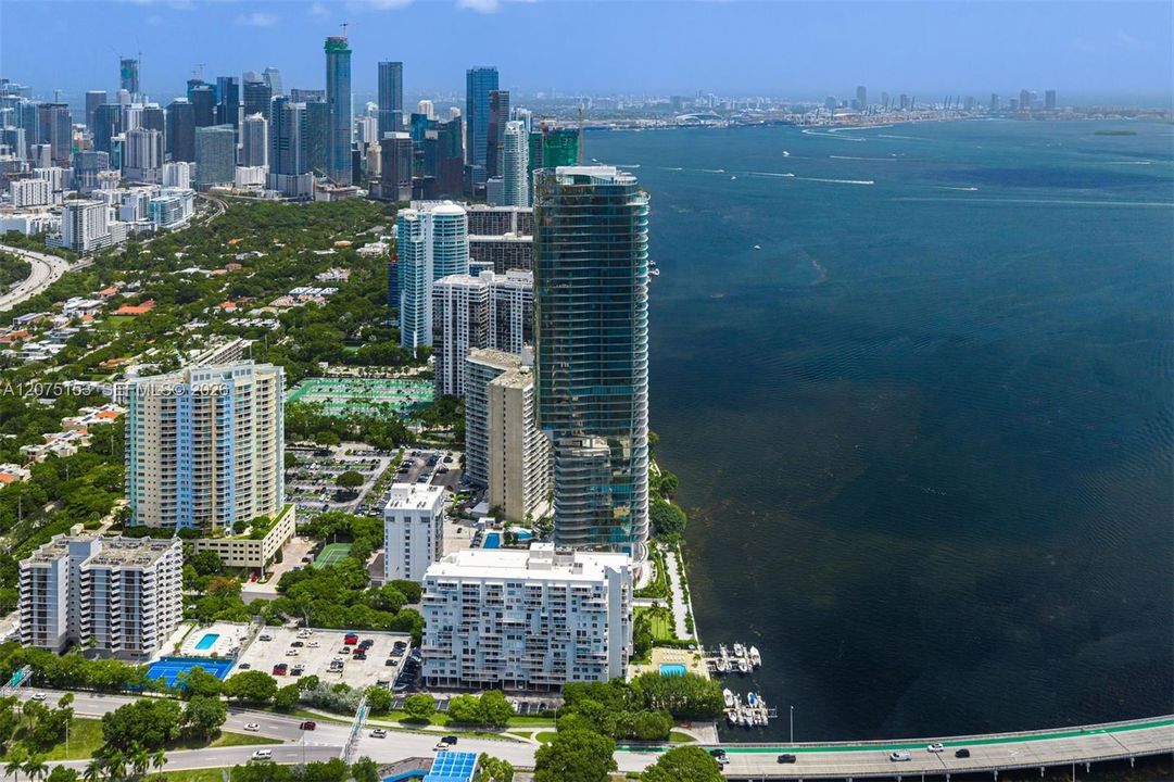 UNA Residences Brickell. One or more photos have been virtually staged.