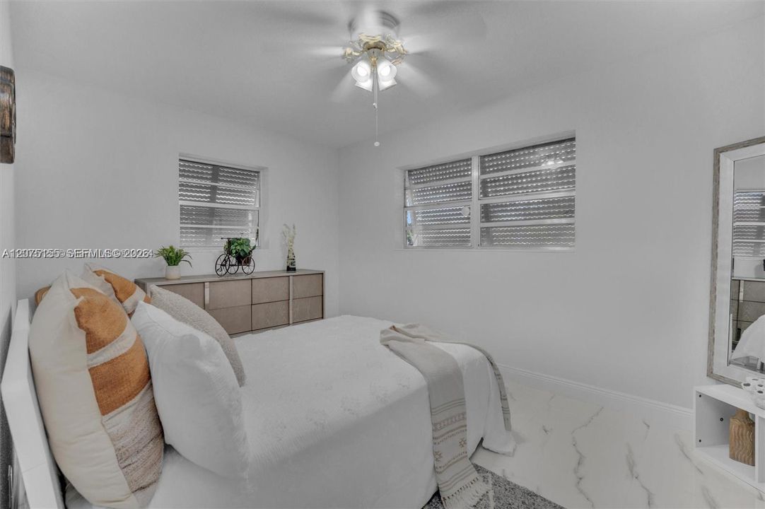 For Rent: $4,050 (3 beds, 2 baths, 1700 Square Feet)