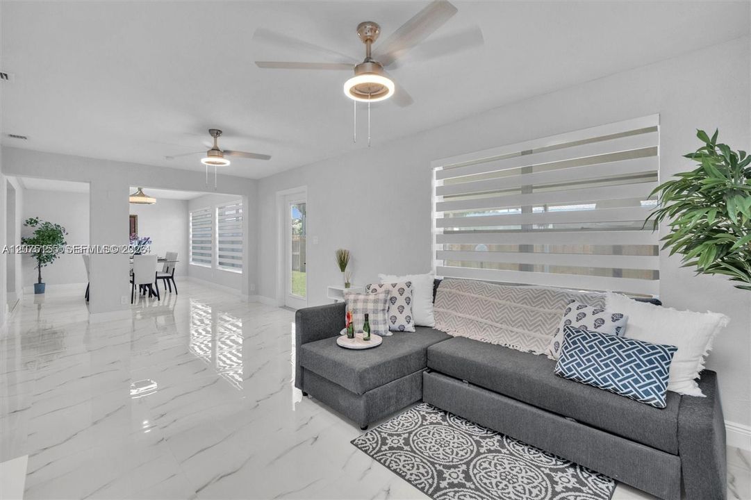 For Rent: $4,050 (3 beds, 2 baths, 1700 Square Feet)