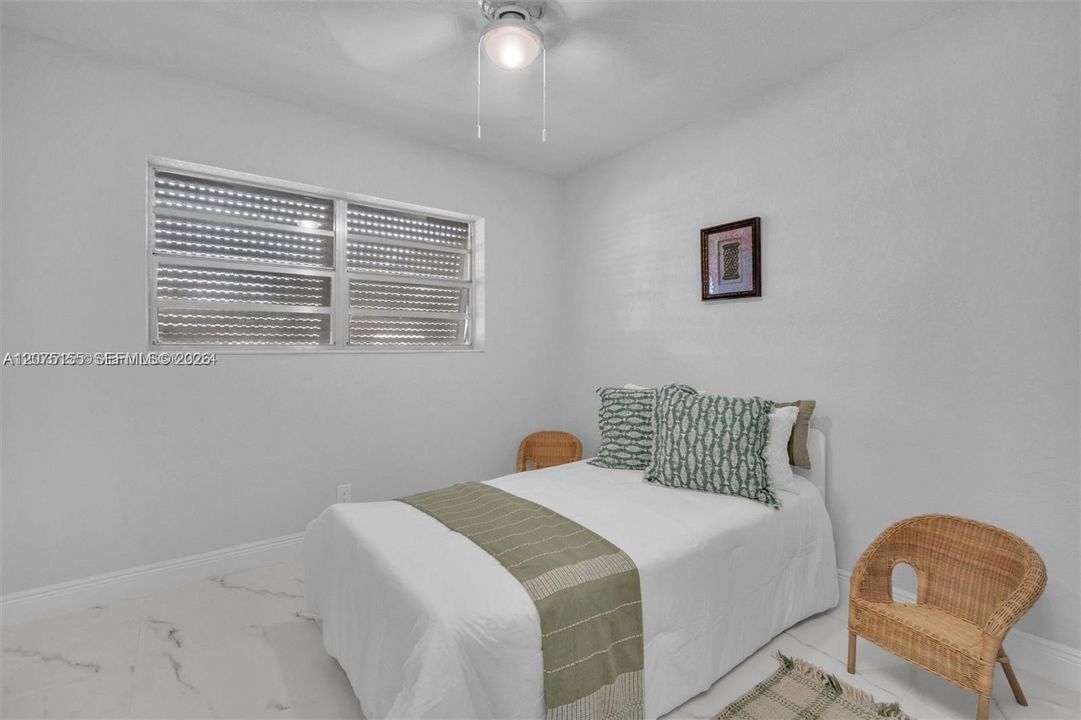 For Rent: $4,050 (3 beds, 2 baths, 1700 Square Feet)