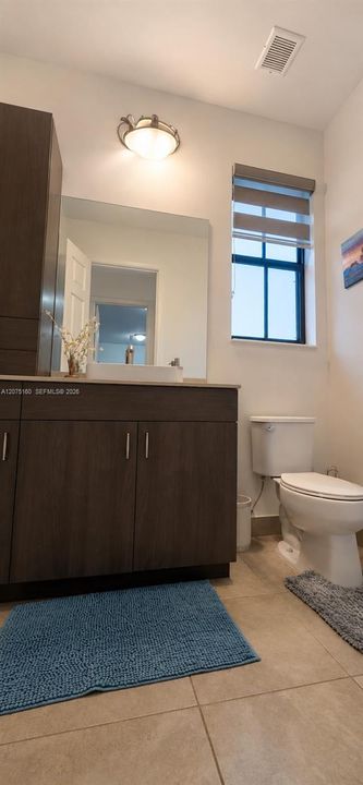 На продажу: $780,000 (5 спален, 4 ванн, 4026 Квадратных фут)
