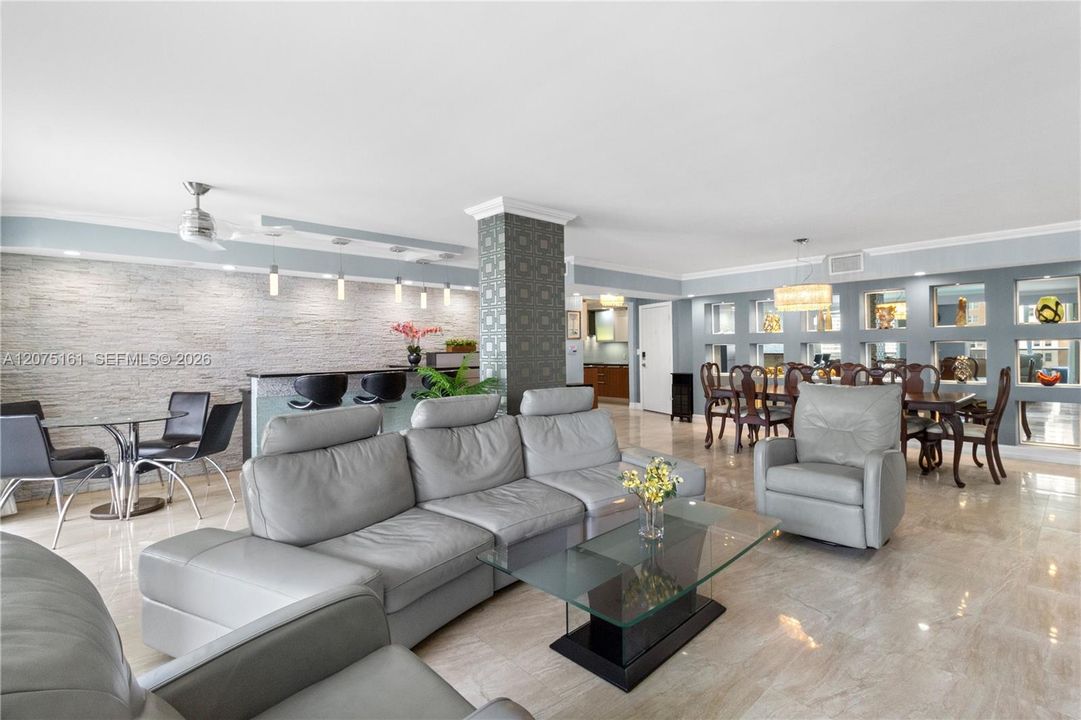 For Sale: $969,000 (3 beds, 3 baths, 1920 Square Feet)