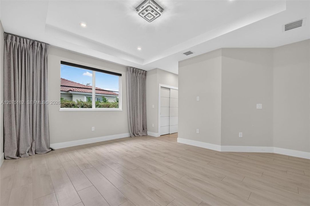 For Sale: $695,000 (4 beds, 3 baths, 2310 Square Feet)
