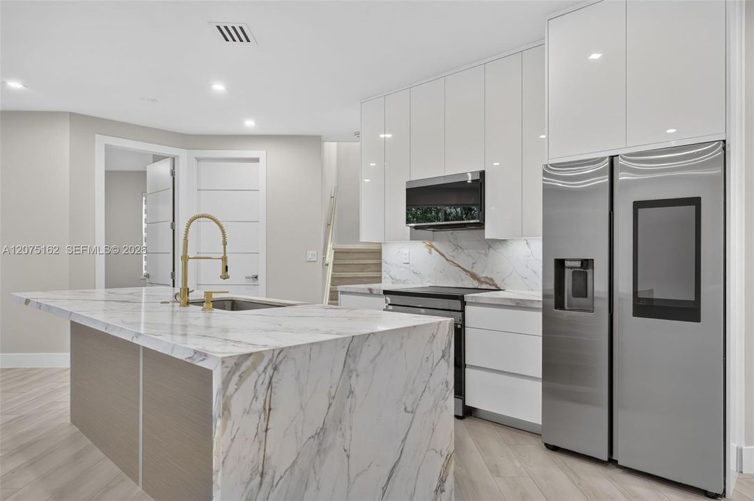 For Sale: $695,000 (4 beds, 3 baths, 2310 Square Feet)