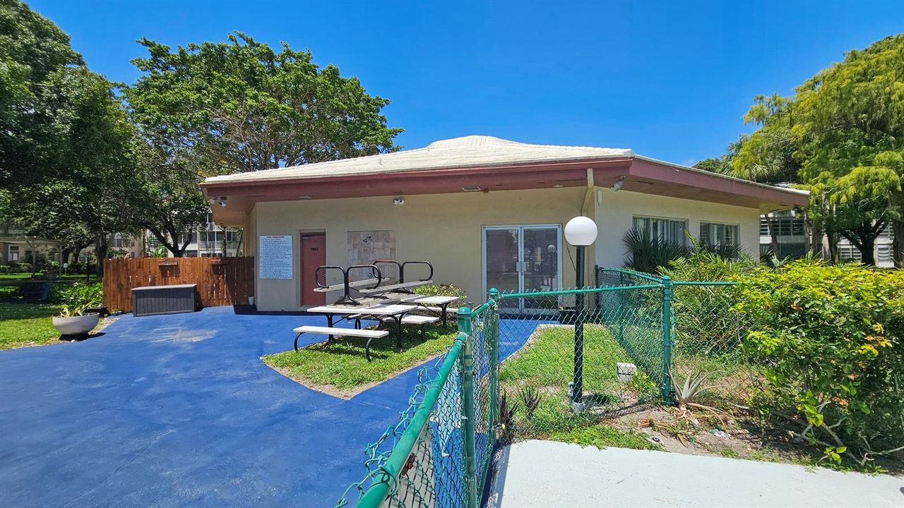 Final Pics_2650 NW 49th Ave # 318_053