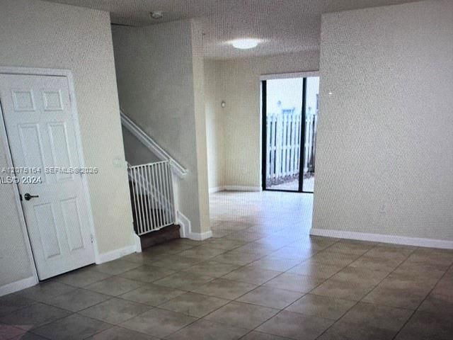 For Rent: $3,500 (3 beds, 2 baths, 1605 Square Feet)