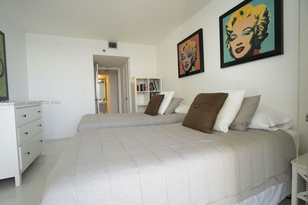 For Sale: $1,500,000 (2 beds, 2 baths, 1440 Square Feet)