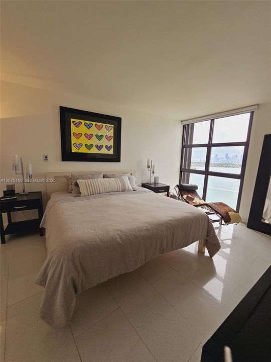 For Sale: $1,500,000 (2 beds, 2 baths, 1440 Square Feet)