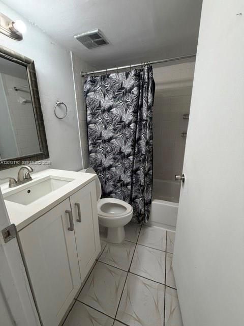 For Rent: $2,450 (3 beds, 2 baths, 993 Square Feet)